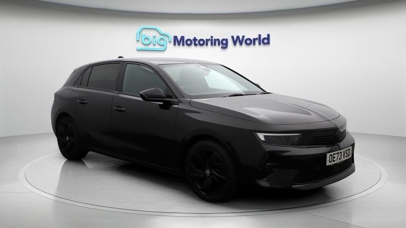 Used 2023 Vauxhall Astra S | £17,200 (Good price) - Image 1/4