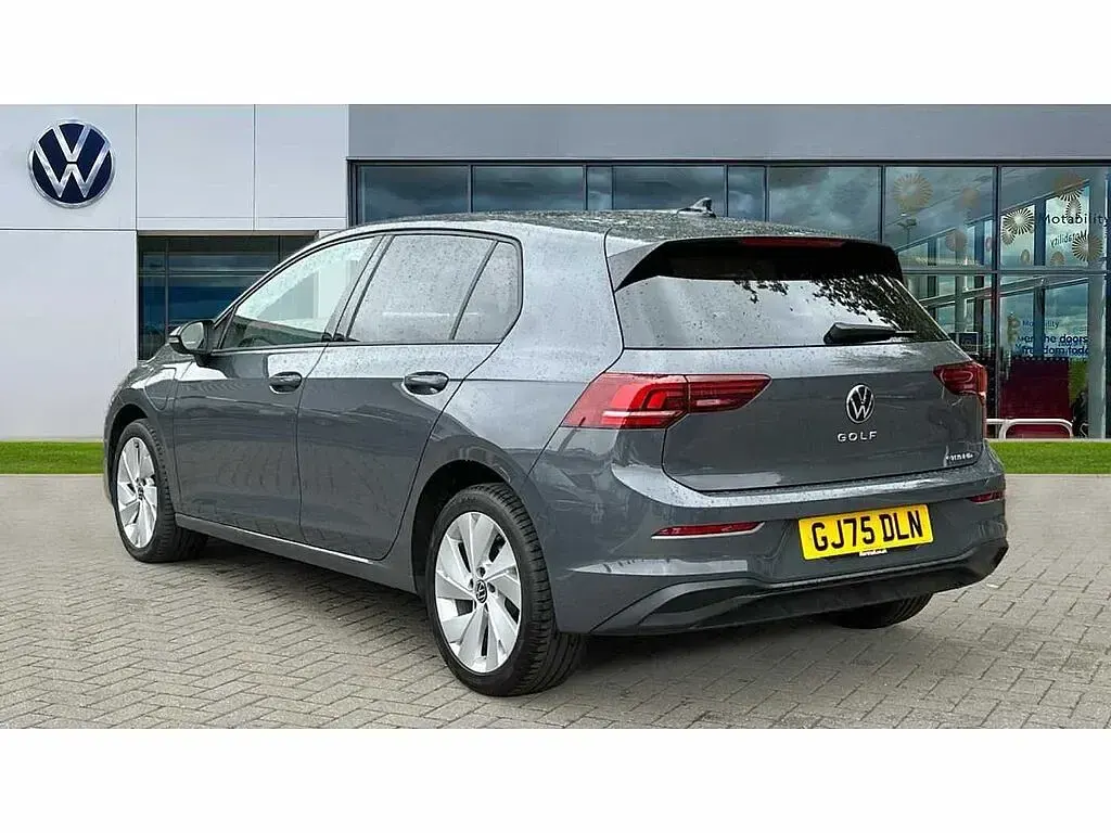 Used VW Golf VIII 147 HP (108 kW) 2025