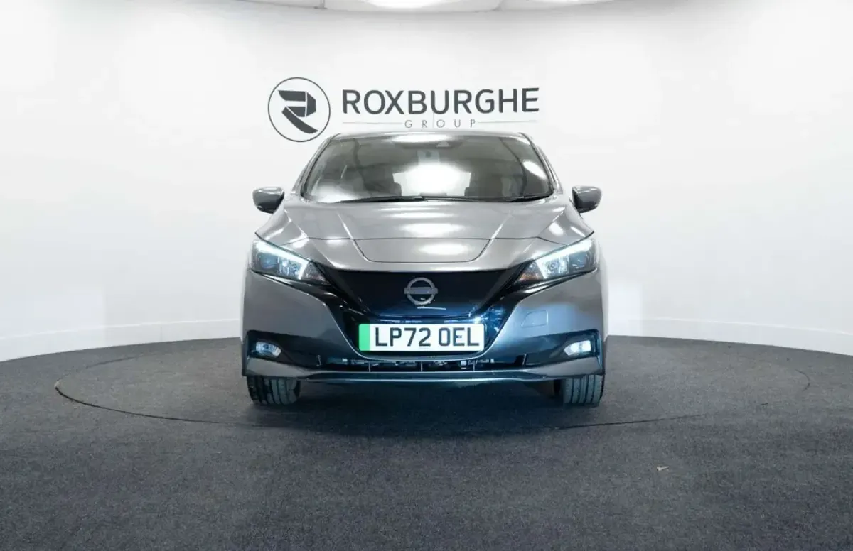 Used Nissan Leaf Acenta 110 kW (150 HP) 2022 Grey Hatchback