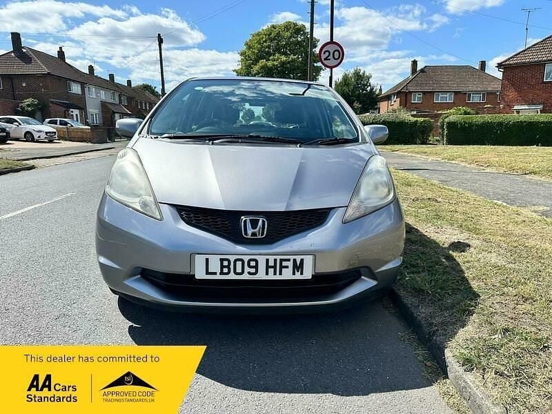 Silver Used 2009 Honda Jazz ES Hatchback | £1,885 (Fair price) - Image 1/2