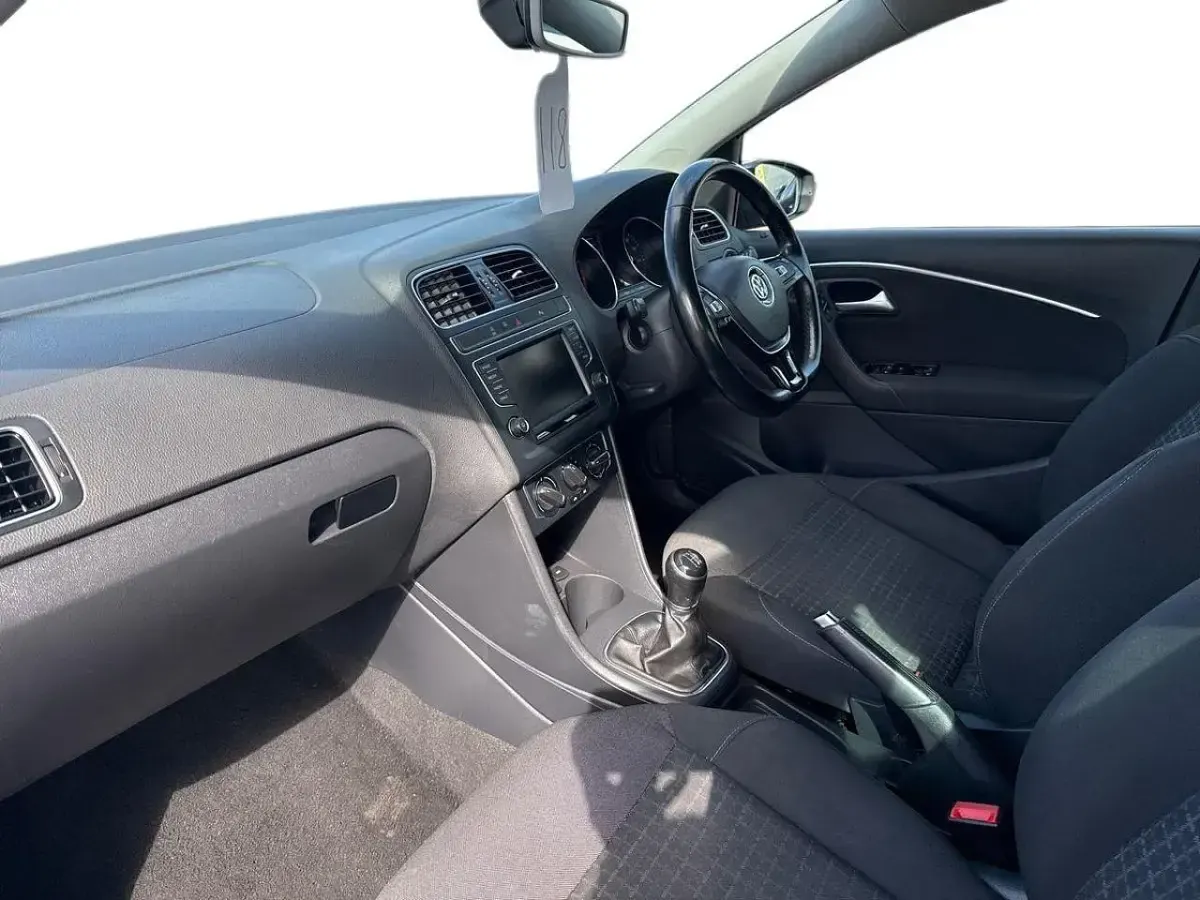 Used VW Polo Edition 59 HP (43 kW) 2017 Grey
