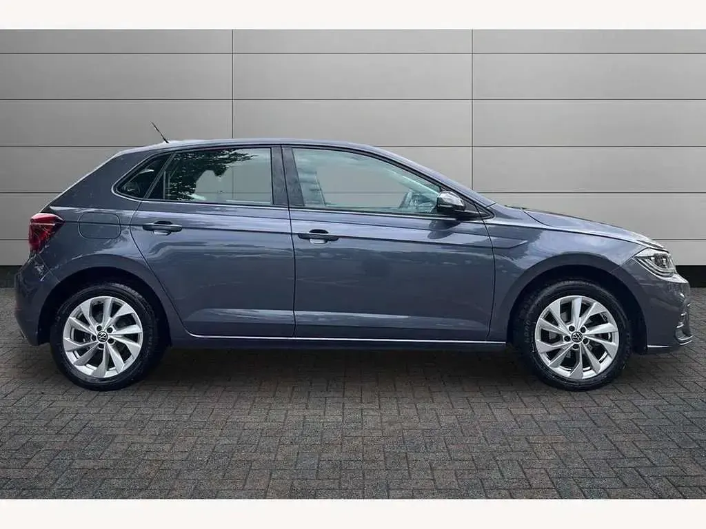 Used VW Polo Style 95 HP (69 kW) 2023 Grey Hatchback
