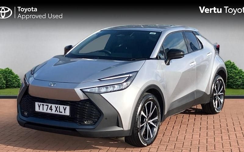 Used Toyota C-HR Design 223 HP (164 kW) 2026 SUV