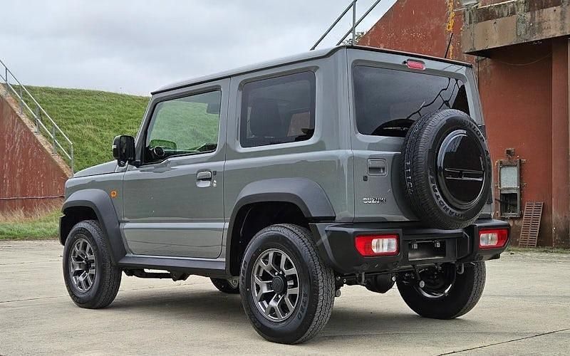 Used Suzuki Jimny SZ5 102 HP (75 kW) 2020 SUV