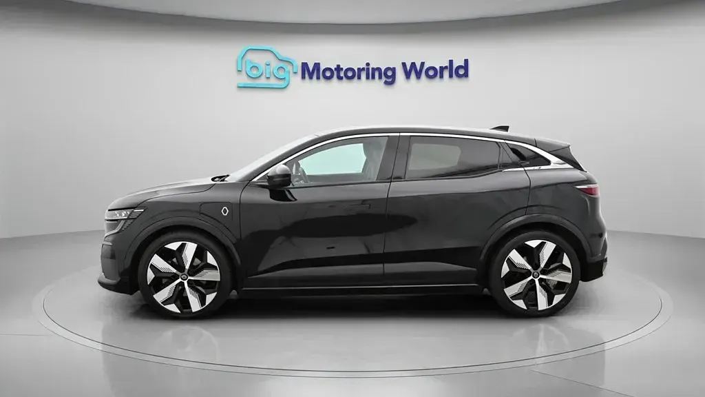 Używany Renault Megane E-Tech Techno 161 kW (220 KM) 2022 Hatchback