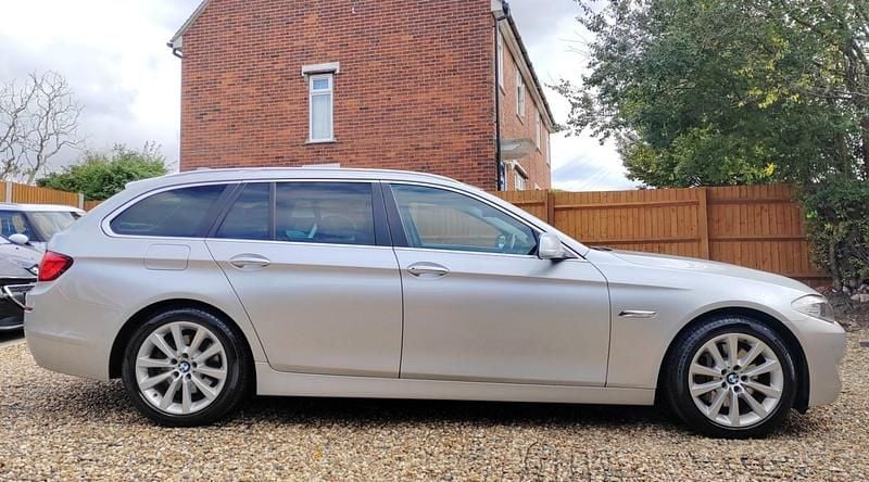 Silver Used 2011 BMW 525 Estate | £6,475 - Image 1/4