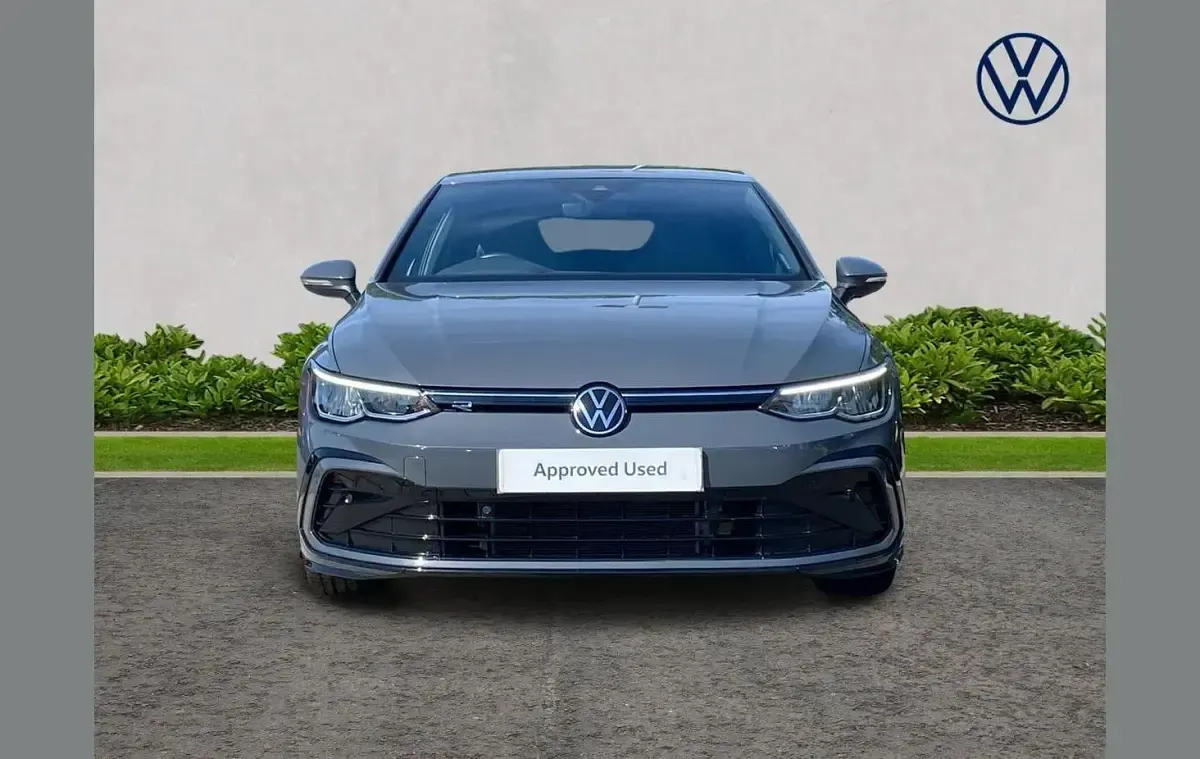 Used VW Golf VIII R-line 147 HP (108 kW) 2022 Grey Hatchback