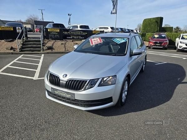 Used Skoda Octavia 110 HP (80 kW) 2019 Silver Estate