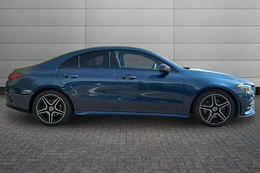 Used Mercedes CLA220 Executive 187 HP (137 kW) 2022 Denim blue Coupe