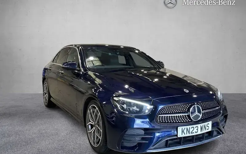 Used Mercedes E200 AMG line 200 HP (147 kW) 2023 Sedan