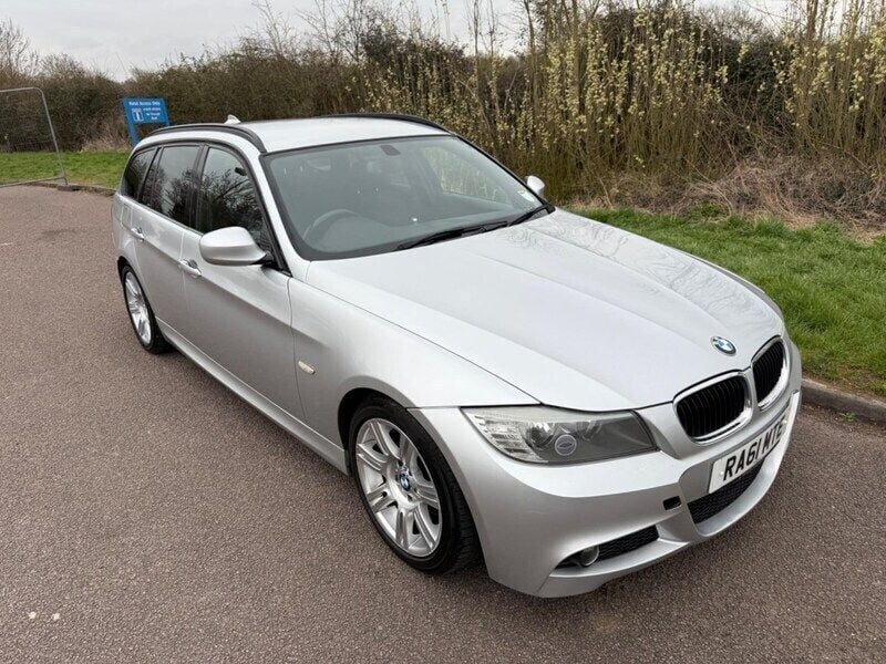 Silver Used 2011 BMW 318 M Sport Estate | £2,999 (Fair price) - Image 1/4