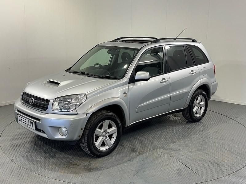 Used Toyota RAV4 2005 Silver SUV