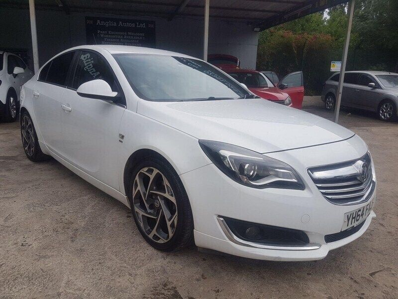 White Used 2014 Vauxhall Insignia SRi Hatchback | £3,990 (Fair price) - Image 1/4