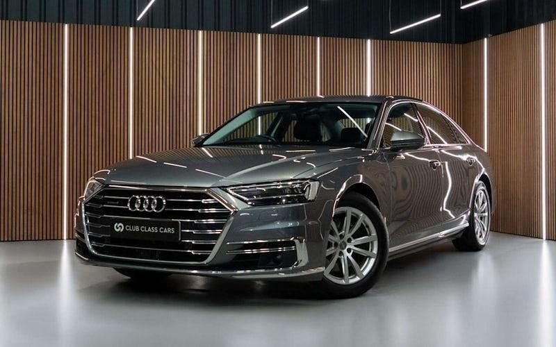 Used Audi A8 Comfort 286 HP (210 kW) 2019 Grey Sedan
