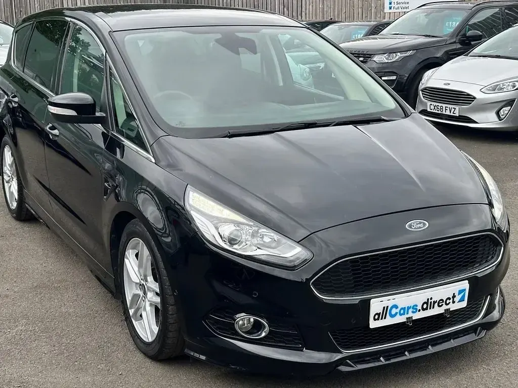Used Ford S-MAX Sport 180 HP (132 kW) 2017 Black MPV