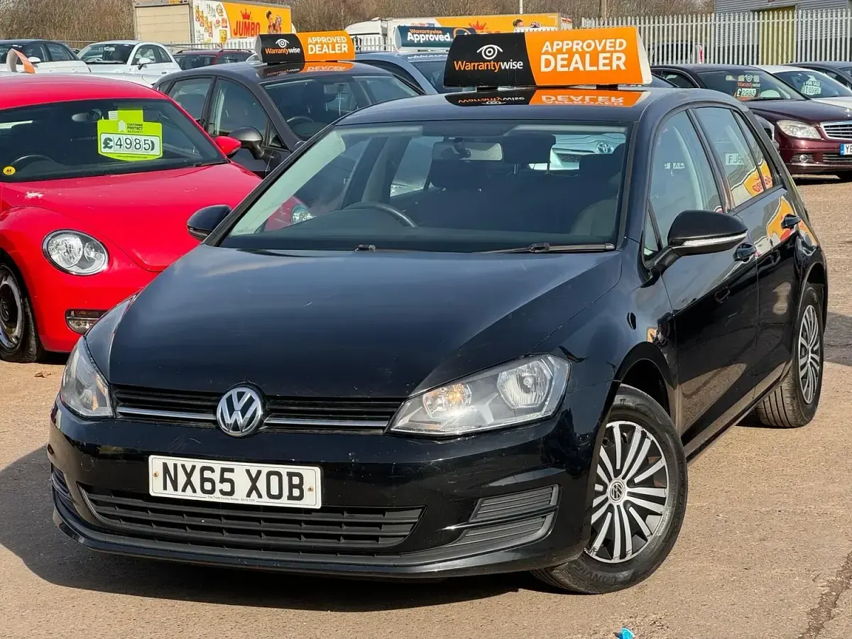 Used VW Golf VII S 110 HP (80 kW) 2015 Black Hatchback