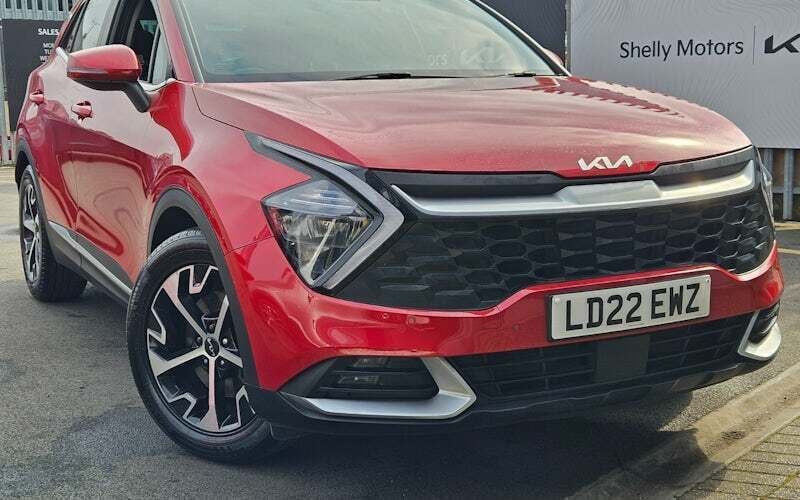 Red Used 2022 Kia Sportage Launch Edition SUV | £20,700 (Fair price) - Image 1/4