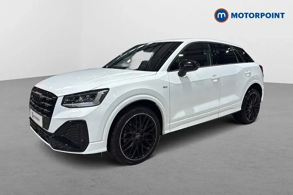 Used Audi Q2 Black Edition 150 HP (110 kW) 2024 White SUV