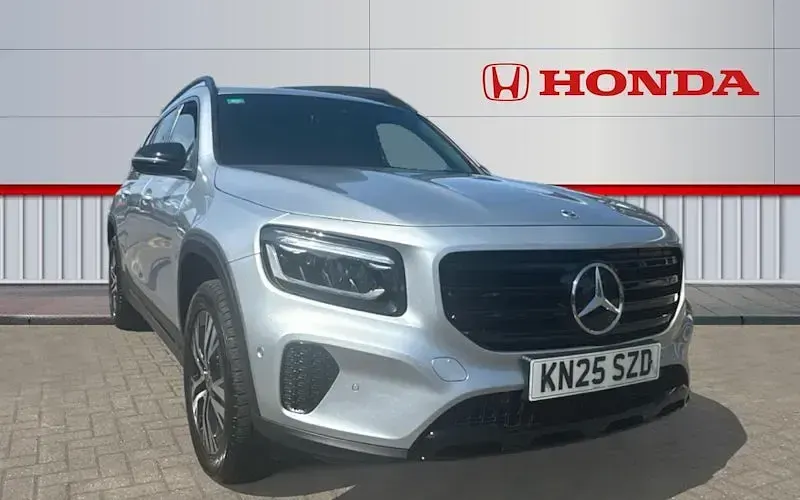 Used Mercedes GLB200 Executive 163 HP (119 kW) 2025 SUV