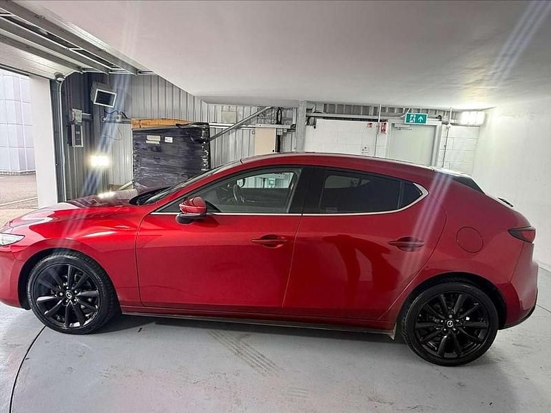 Usado Mazda 3 Inclusive 177 HP (130 kW) 2020 Vermelho Citadino