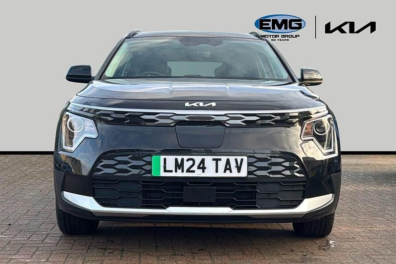 Used Kia Niro 150 kW (204 HP) 2024 Black SUV