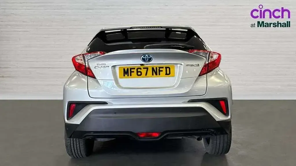 Used Toyota C-HR 122 HP (89 kW) 2017 Silver SUV