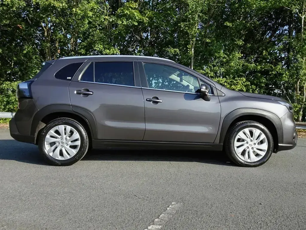 Used Suzuki SX4 S-Cross 129 HP (94 kW) 2023 Grey SUV