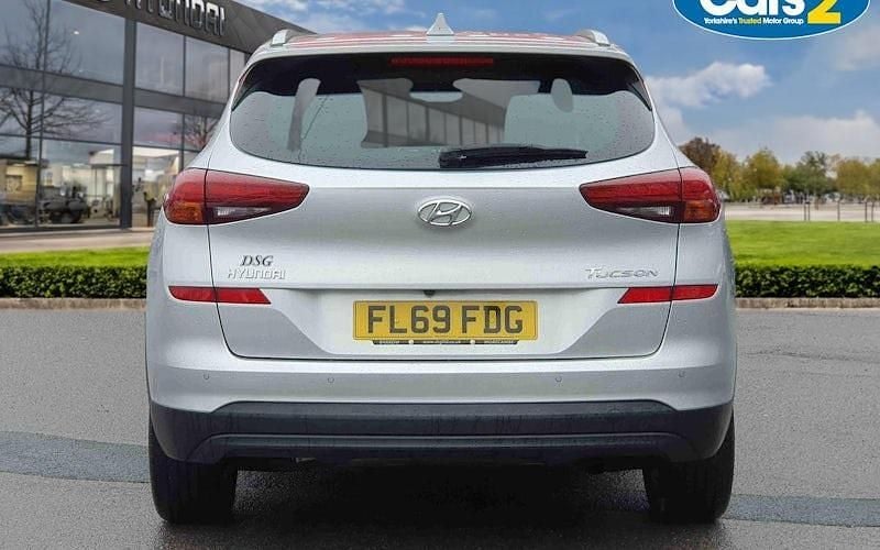 Used Hyundai Tucson SE 132 HP (97 kW) 2019 Silver SUV