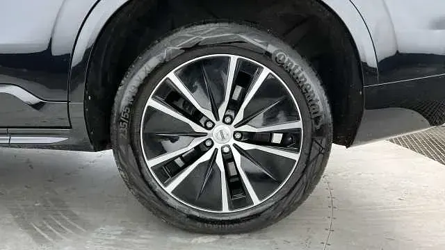 Used Volvo XC90 Momentum 235 HP (172 kW) 2022 SUV