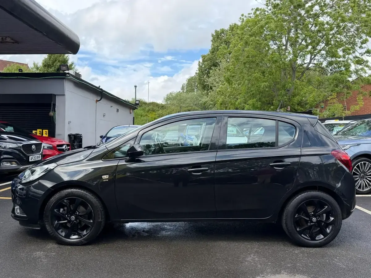 Used Vauxhall Corsa SRi 2015 Black Hatchback