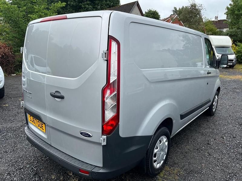 Used Ford Transit Custom Trend 105 HP (77 kW) 2017 Silver Van