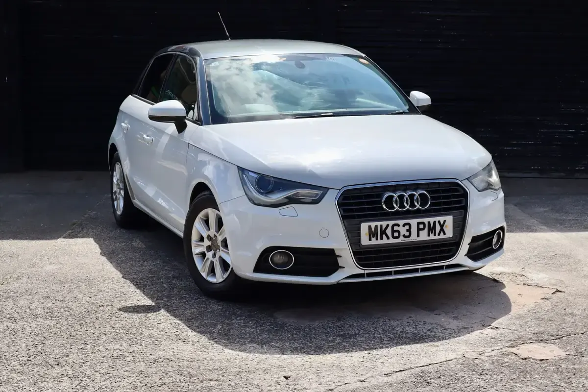 Used Audi A1 Comfort 2014 White Hatchback