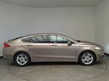 Used Ford Mondeo Zetec 150 HP (110 kW) 2020 Silver Hatchback