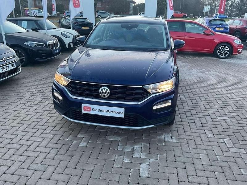Used VW T-Roc SE 147 HP (108 kW) 2019 Blue SUV