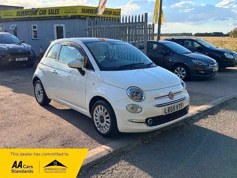 Used Fiat 500 Lounge 69 HP (50 kW) 2015 White Hatchback