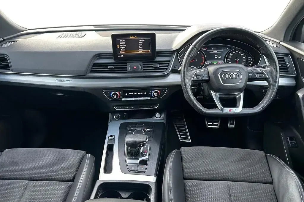 Used Audi Q5 S-Line 190 HP (139 kW) 2018 Silver SUV