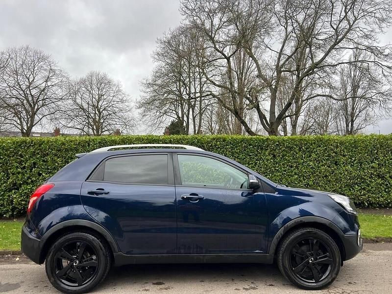 Used Ssangyong (KGM) Korando 178 HP (130 kW) 2018 Blue Estate