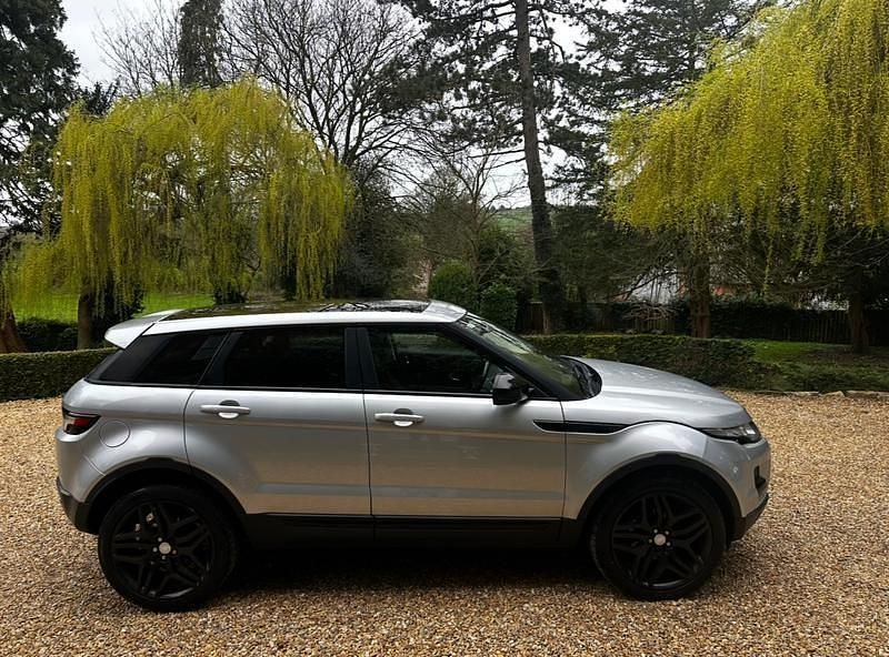 Used Land Rover Range Rover evoque Pure 190 HP (139 kW) 2014 Silver SUV
