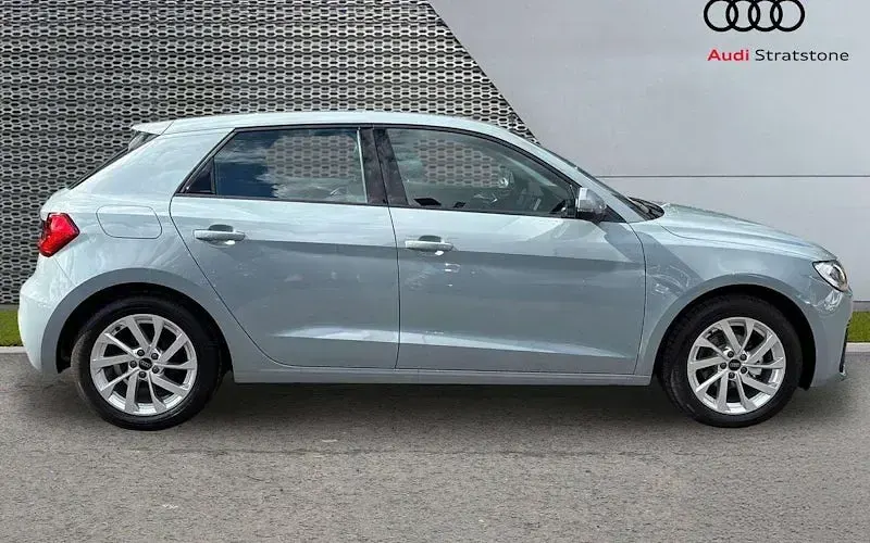 Used Audi A1 Sportback Sport 95 HP (69 kW) 2026 Grey Hatchback