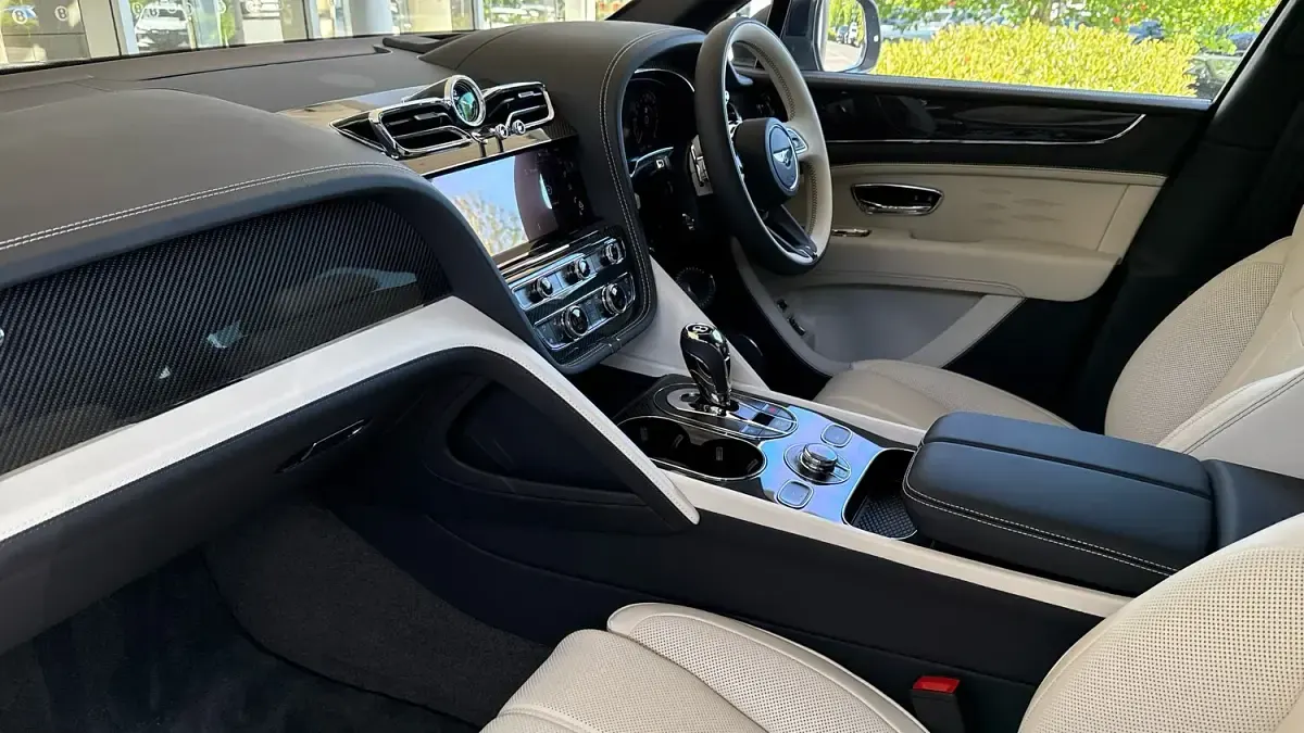New Bentley Bentayga 2026 Grey SUV