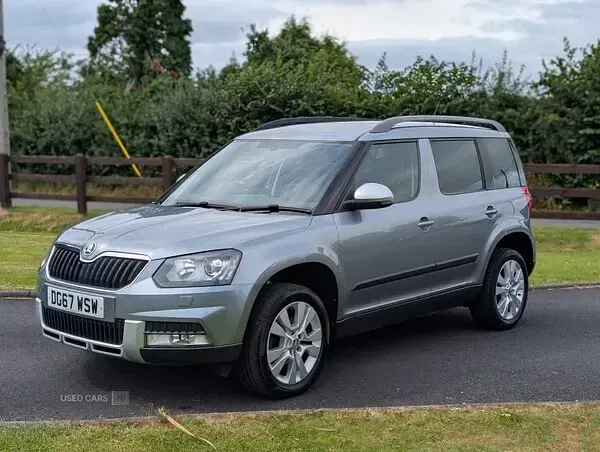 Used Skoda Yeti SE L 110 HP (80 kW) 2017 Grey SUV