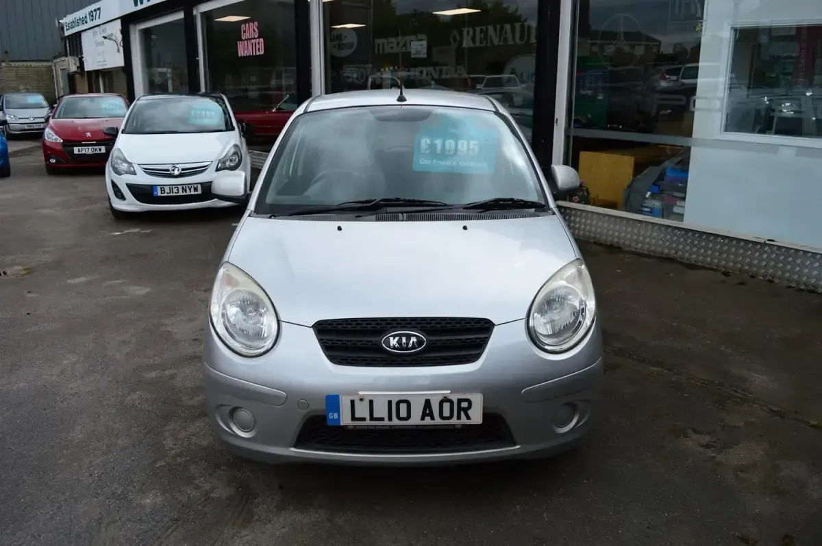 Used Kia Picanto 2010 Silver Hatchback