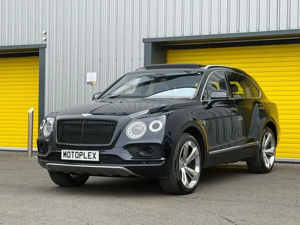 Used Bentley Bentayga 608 HP (447 kW) 2018 Blue SUV