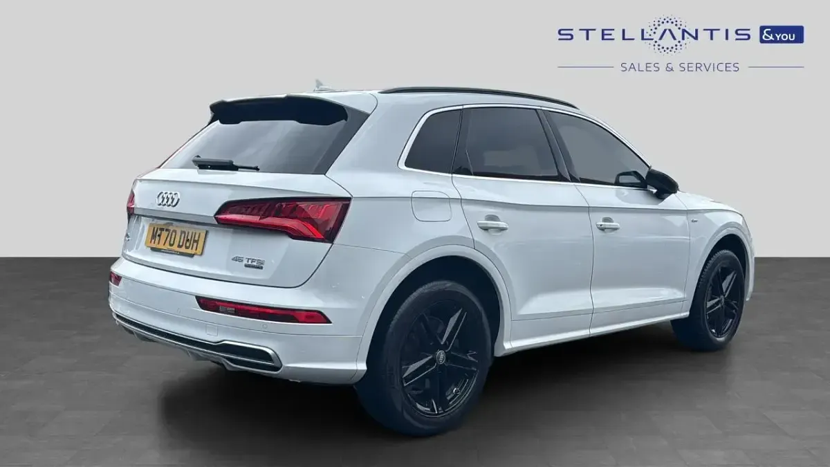 Used Audi Q5 S-Line 242 HP (177 kW) 2020 White SUV