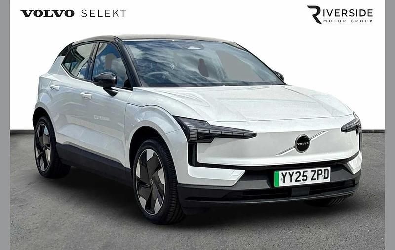 White New 2025 Volvo EX30 Plus SUV | £27,990 (Good price) - Image 1/4
