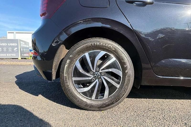 Used VW Polo Life 95 HP (69 kW) 2025 Black Hatchback