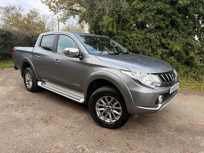 Grey Used 2018 Mitsubishi L200 Warrior Pickup | £9,995 (Good price) - Image 1/4