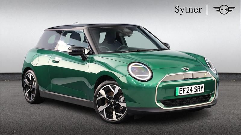 Used Mini Cooper SE Hatch 158 kW (215 HP) 2024 Green Hatchback
