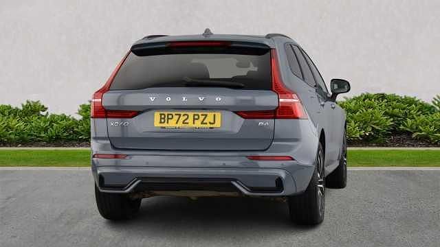 Used Volvo XC60 Plus 194 HP (142 kW) 2023 SUV