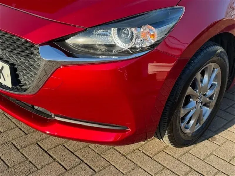 Używany Mazda 2 90 KM (66 kW) 2020 Czerwony Hatchback